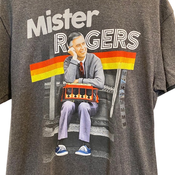 Mister Rogers Neighborhood Womens Unisex Trolly Graphic Crew Neck T Shirt NWOT M - Picture 3 of 7